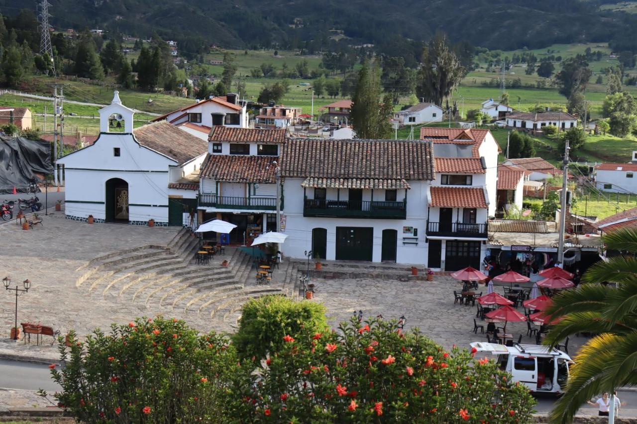 Hotel Lancers - Pantano De Vargas Paipa Boyaca מראה חיצוני תמונה